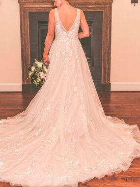Martin Thornberg Blush Lace Appliqué Tulle Wedding Dress
